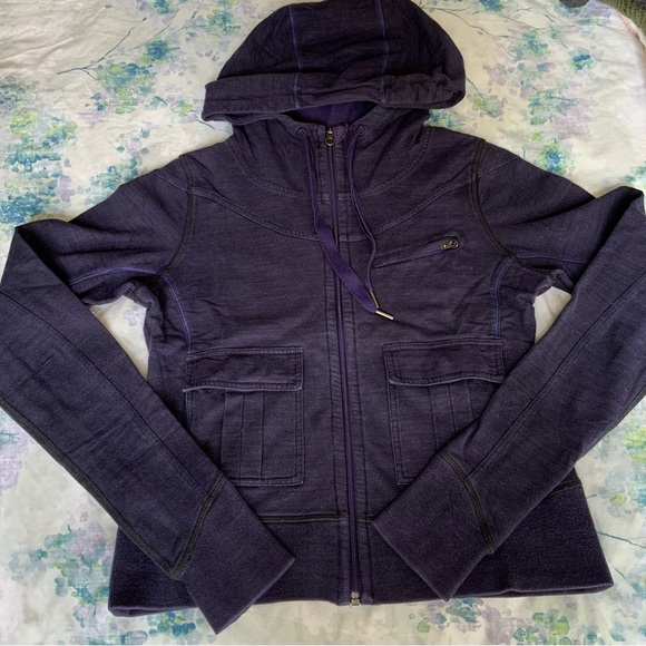 Lululemon dark purple hoodie - Picture 13 of 13